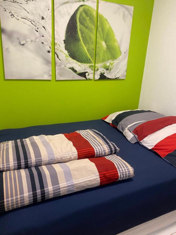 Zwei Zimmer Appartment Mit Balkon Und Stellplatz Voll Moebliert Trier Exterior foto